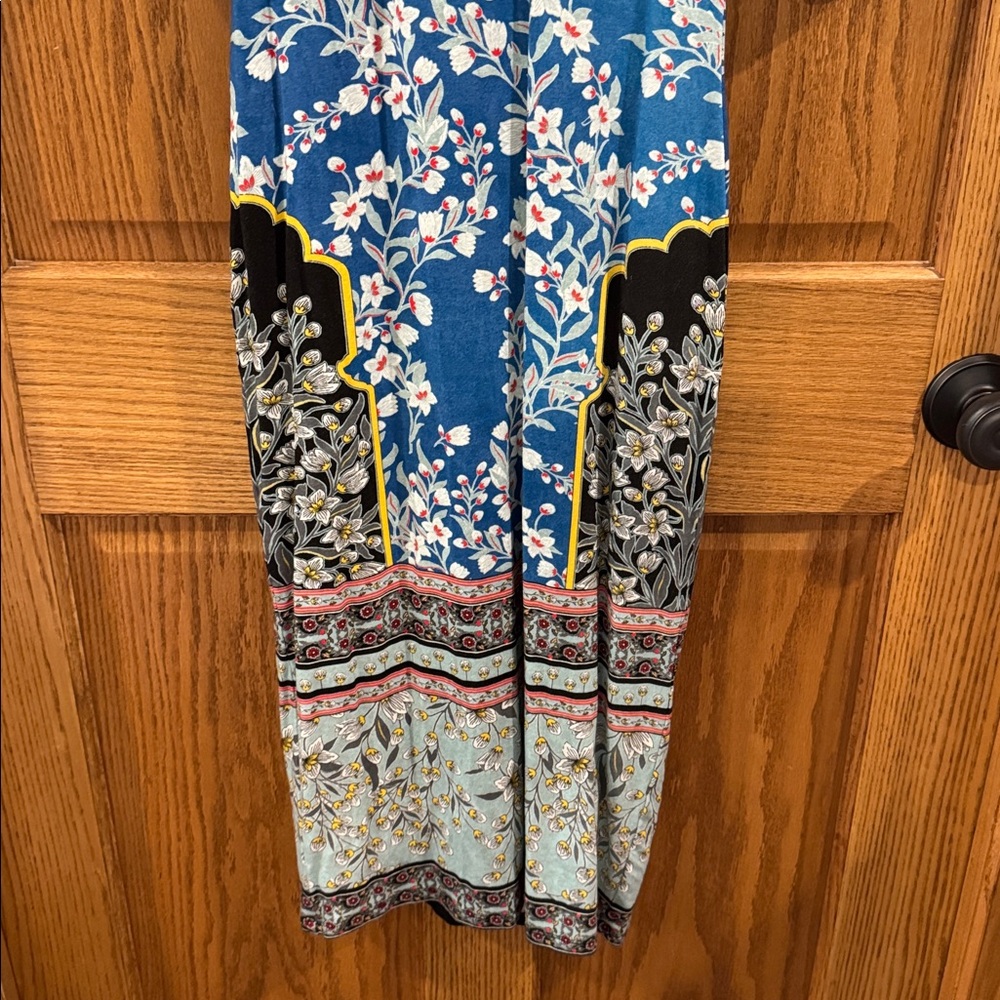 Alice + Olivia Delora Fitted Mock Neck Dress SZ 2 - Picture 8 of 11